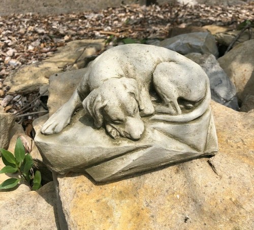 Statua cane dormiente pietra - statua,